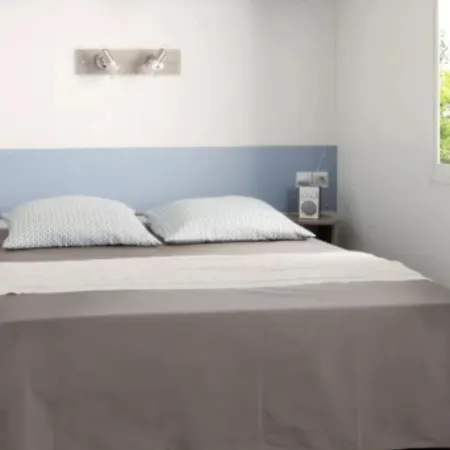 Camping Mobil Spacieux 6 Pers Avec Terrasse - Api-1-52-1417 *